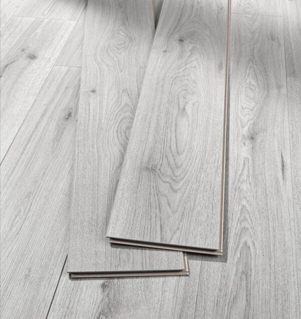 6mm Dartmore oak grey wooden floor